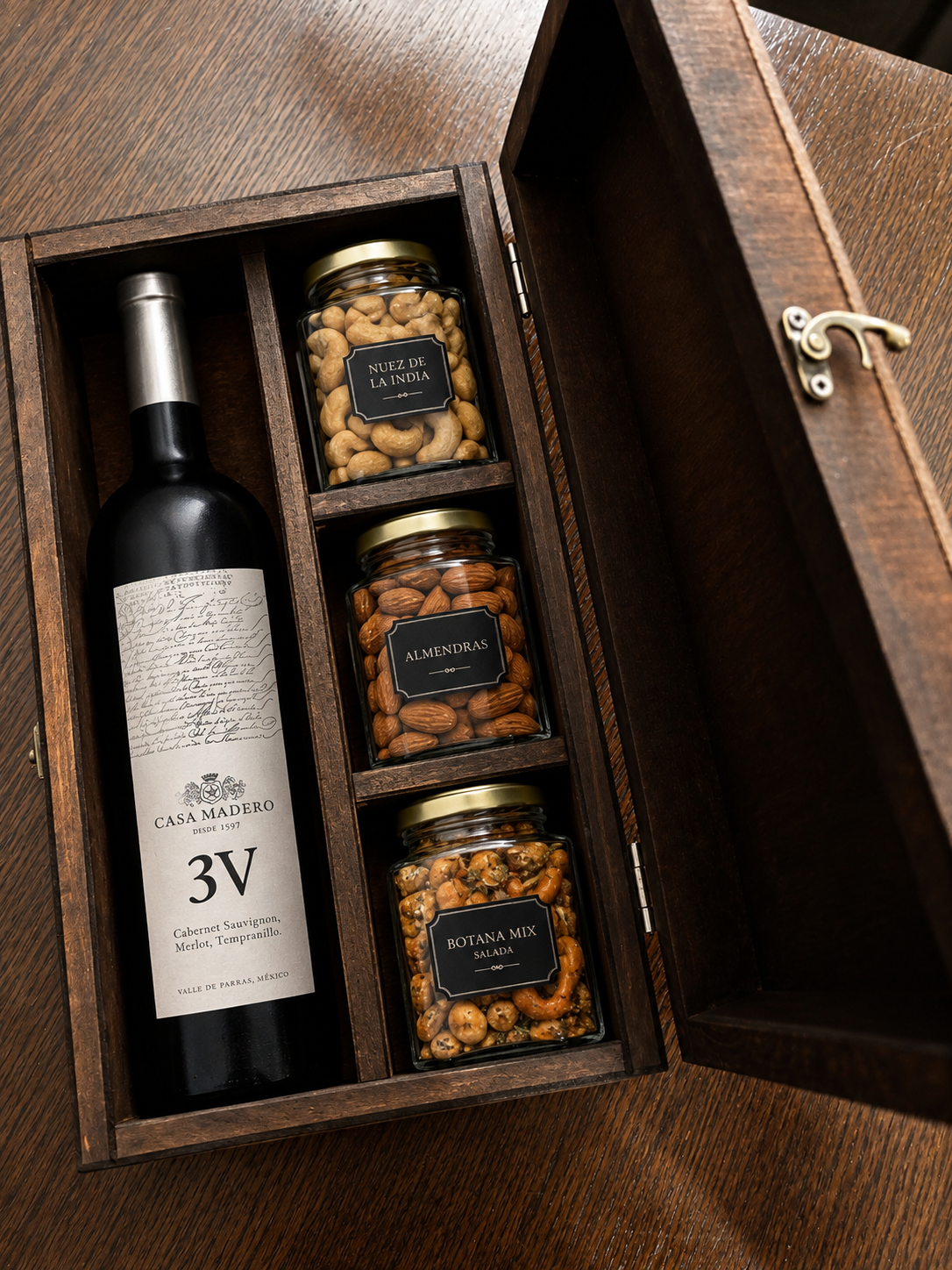 Estuche de madera para vinos con 4 divisiones (PERSONALIZADO)